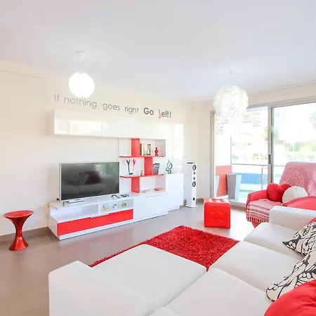 Apartamento Con Piscina - Bor228 * 칼페