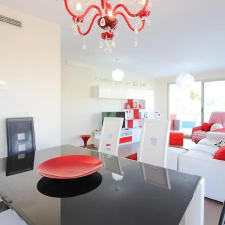 Apartamento Con Piscina - Bor228